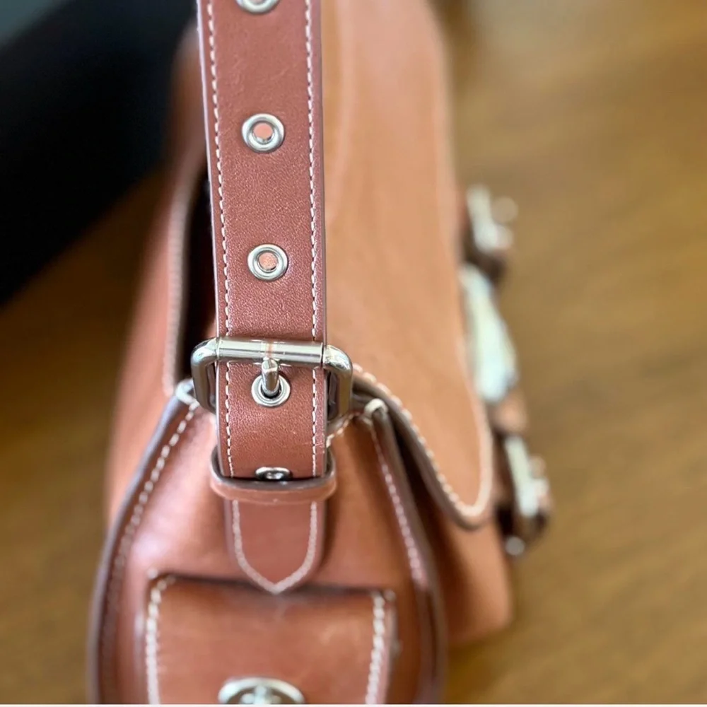 Coach Brown Leather Crossbody with Silver 'C' Buckle - Picture 3 of 8